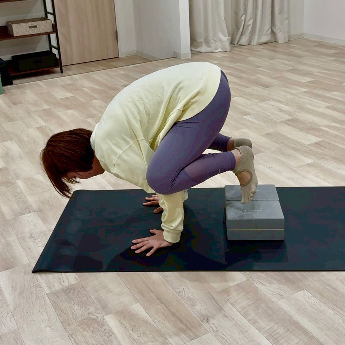 バカーサナの写真