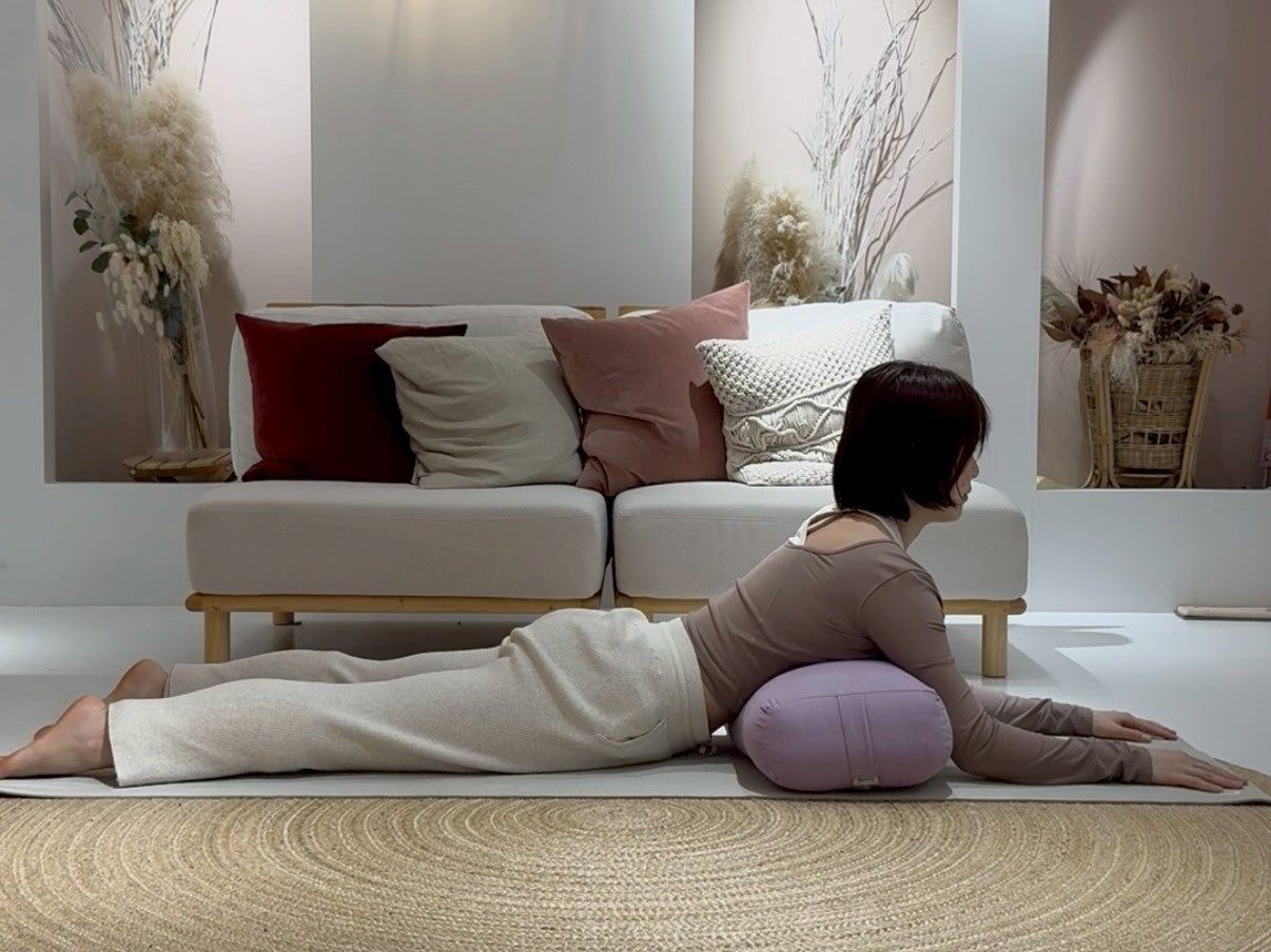 スフィンクスのポーズ