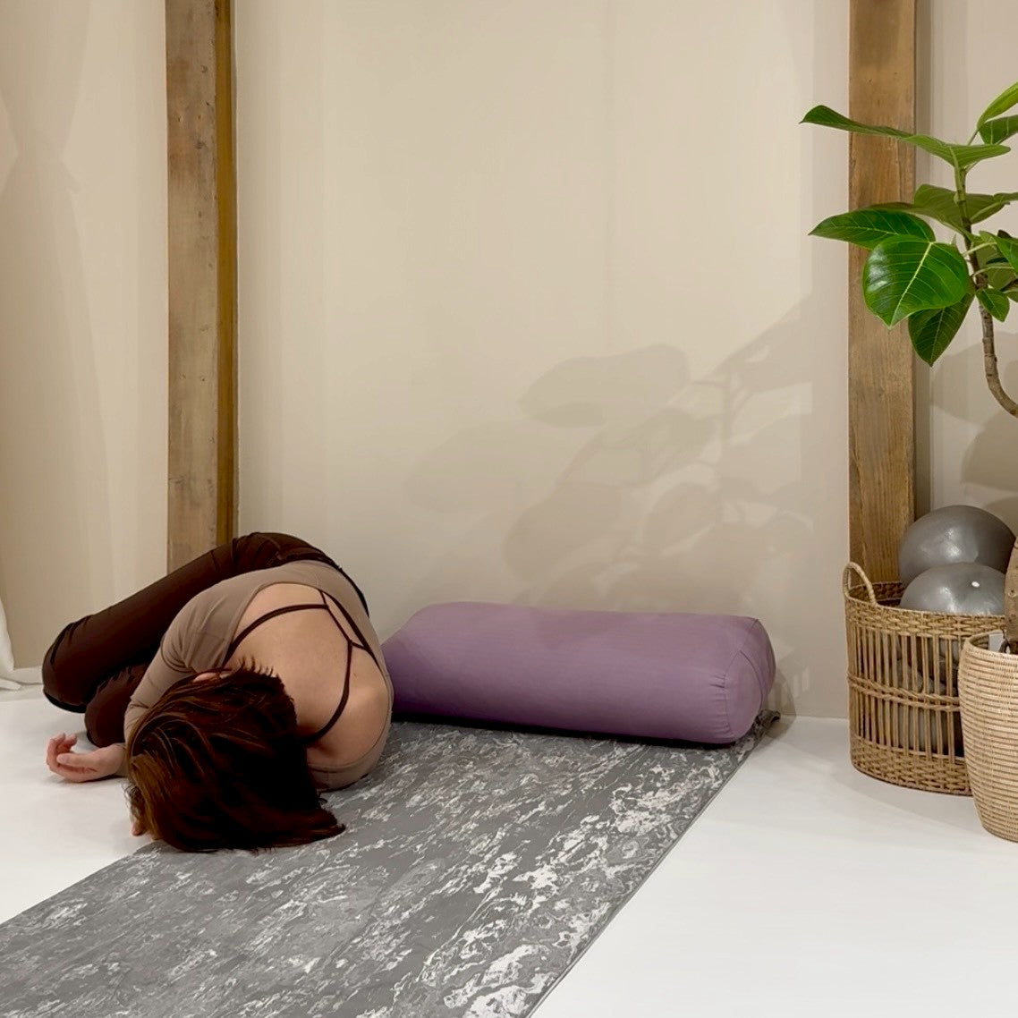 ヴィパリタ・カラニのやりかた写真2